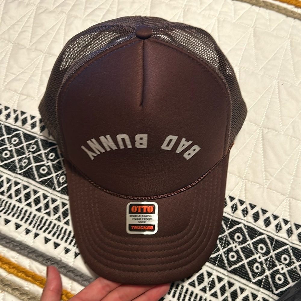 Bad bunny 2024 tour official merch hat